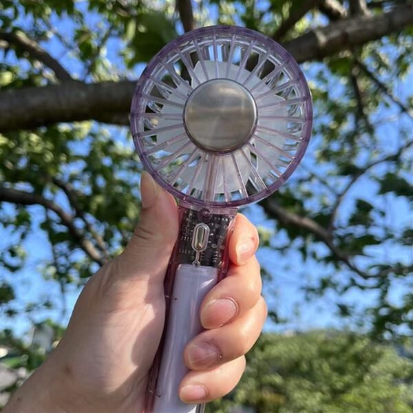 iellio（イエリオ）の「冷却プレート付クリアファン＜ハンディファン・ハンディ扇風機＞（扇風機・サーキュレーター）」｜詳細画像