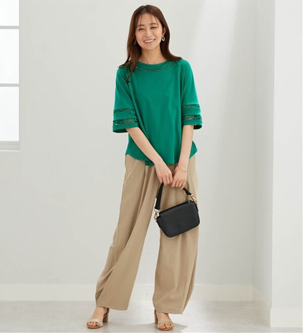 BELLUNA（ベルーナ）の「衿＆袖ハシゴレース使いプルオーバー（カットソー）」｜詳細画像