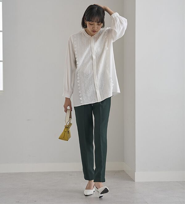 BELLUNA（ベルーナ）の「すっきり見えタックテーパードパンツ（フルレングスパンツ）」｜詳細画像