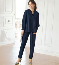 BELLUNA（ベルーナ）の「快適ストレッチ！パール調デザインセットアップ（セットアップ）」