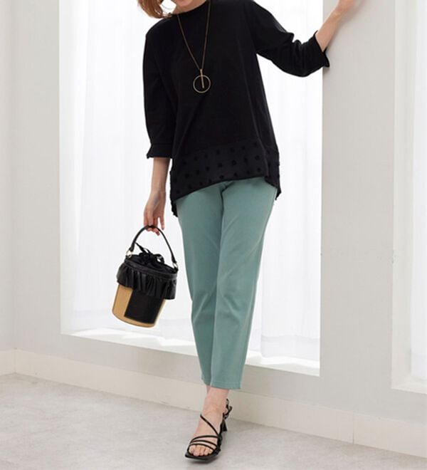 BELLUNA（ベルーナ）の「裾シアードット切替プルオーバー（カットソー）」｜詳細画像