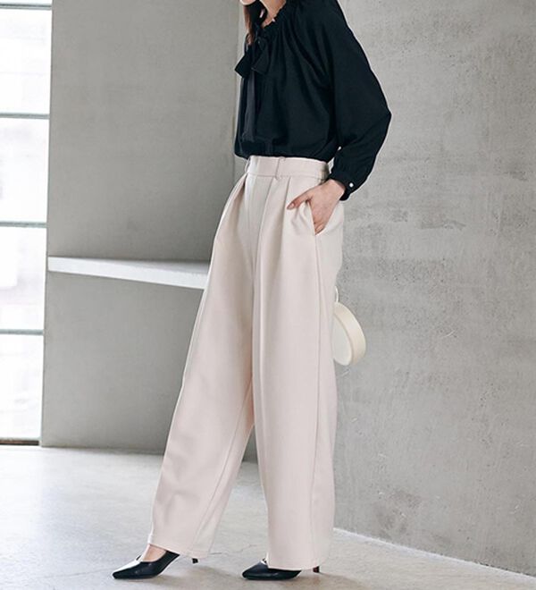 RANAN（ラナン）の「フリル衿ボウタイギャザーブラウス（ブラウス）」｜詳細画像