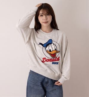 「＜Disney＞【ドナルド＆デイジー】サガラ刺しゅうゆったり裏毛トレーナー（カットソー）」｜オートミール（ドナルド）