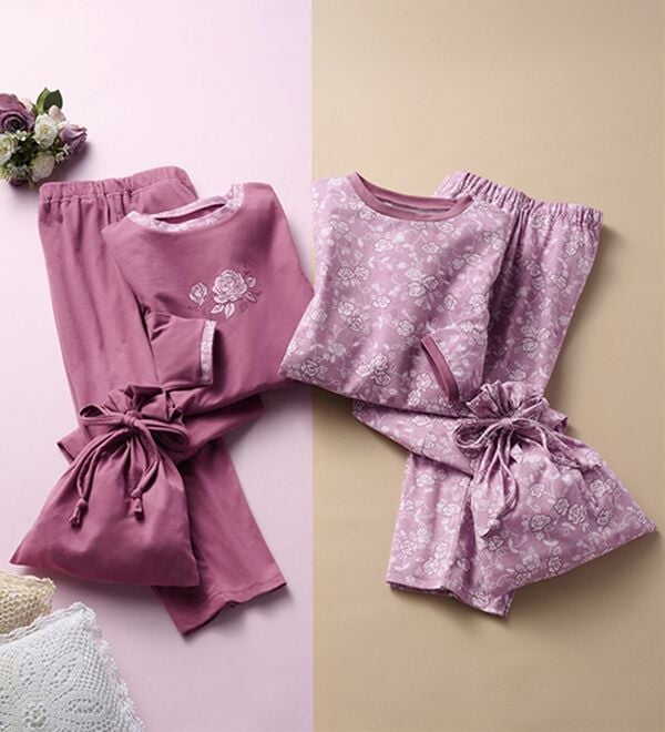 「華やかトラベルパジャマ（ポーチ付き）（パジャマ・ルームウェア）」｜2柄組