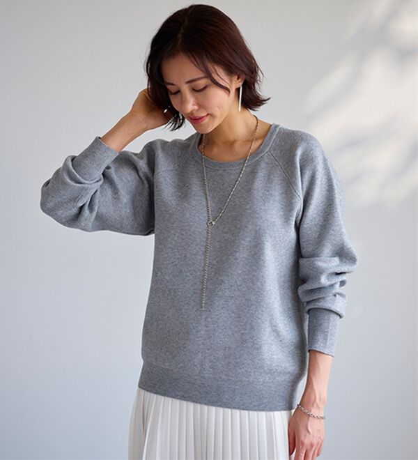 BELLUNA（ベルーナ）の「トレーナー感覚！きれいめカジュアルさんのためのニットトレーナー（ニット・セーター）」｜詳細画像