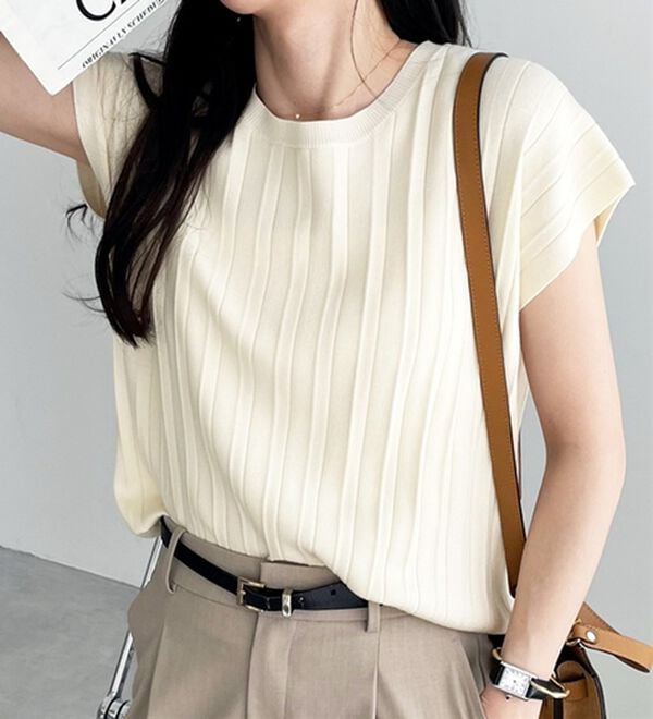 GeeRA（ジーラ）の「プリーツ編フレンチスリーブリブトップス（ニット・セーター）」｜詳細画像