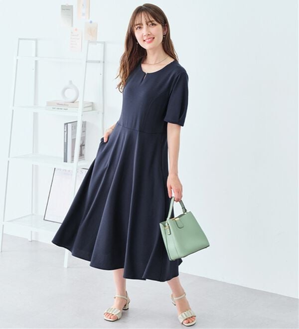 alotta（アロッタ）の「【4つの機能付】タック袖Ａラインワンピース（その他ワンピース）」｜詳細画像