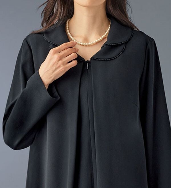 BELLUNA（ベルーナ）の「洗えるストレッチ素材！ゆったりチュニックセットアップ（ブラックフォーマル（喪服・礼服））」｜詳細画像