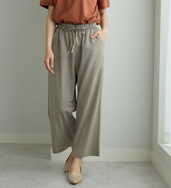 BELLUNA（ベルーナ）の「【接触冷感/UVカット/吸水速乾/イージーケア】カナパストレッチ素材ワイドパンツ（ワイドパンツ・ガウチョ）」｜詳細画像