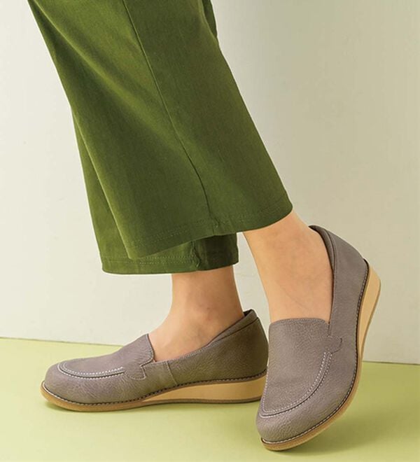 ルフラン（ルフラン）の「外反母趾対応　メディフィット５Ｅシンプルモカシンシューズ（フラットシューズ）」｜詳細画像