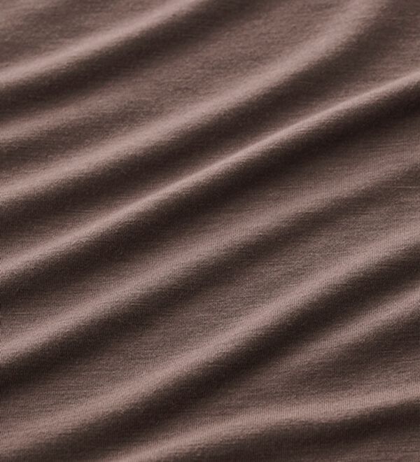 YU'NOW（ユナウ）の「【上下２点セット】レーヨンブレンドペプラムパジャマセット（パジャマ・ルームウェア）」｜詳細画像