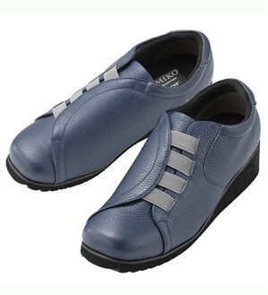 ルフラン（ルフラン）の「ラックウォーク　厚底レザースリッポン（スリッポン）」｜ネイビー