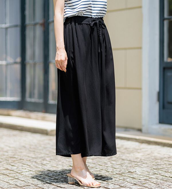 BELLUNA（ベルーナ）の「【接触冷感】レーヨン素材プリントワイドパンツ（ワイドパンツ・ガウチョ）」｜詳細画像