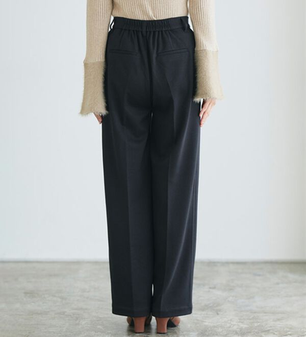 Pierrot（ピエロ）の「カシミヤタッチセミルーズストレートパンツ（フルレングスパンツ）」｜詳細画像