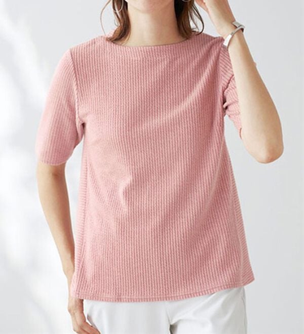 BELLUNA（ベルーナ）の「テンセル（ＴＭ）繊維混ストレッチプルオーバー（カットソー）」｜サーモンピンク