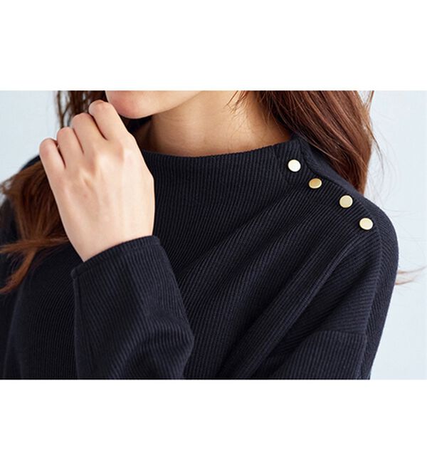 BELLUNA（ベルーナ）の「ニット見え素材肩ボタンプルオーバー（カットソー）」｜詳細画像