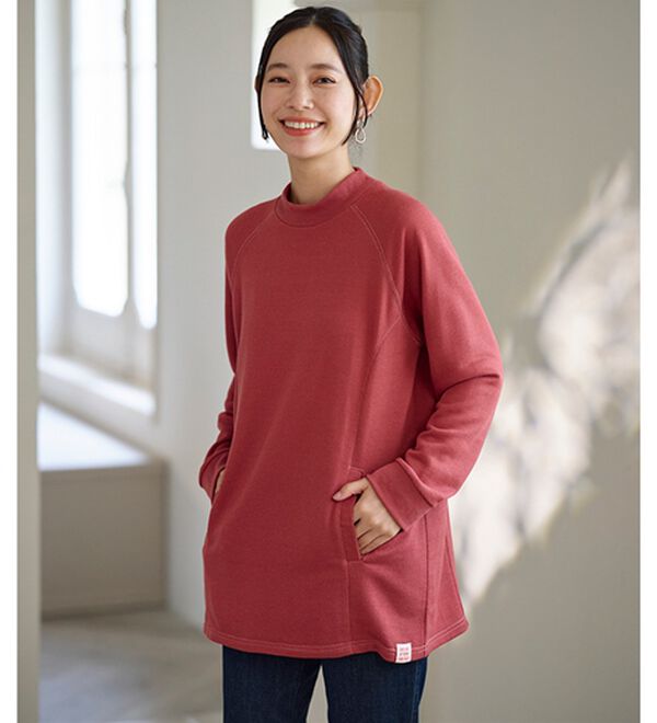 BELLUNA（ベルーナ）の「綿入り素材ラグランデザインポケットトレーナー（トレーナー・スウェット）」｜詳細画像