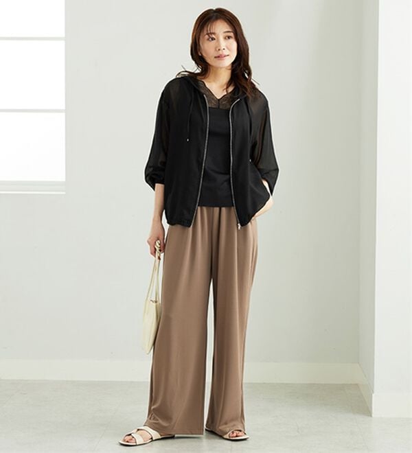 BELLUNA（ベルーナ）の「レース素材カップ付タンクトップ（タンクトップ・キャミソール）」｜詳細画像