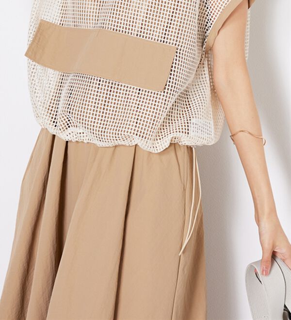 BELLUNA（ベルーナ）の「2点セット【Ｌａｇｒｉｌｕａ】メッシュ使いワンピースアンサンブル（その他ワンピース）」｜詳細画像