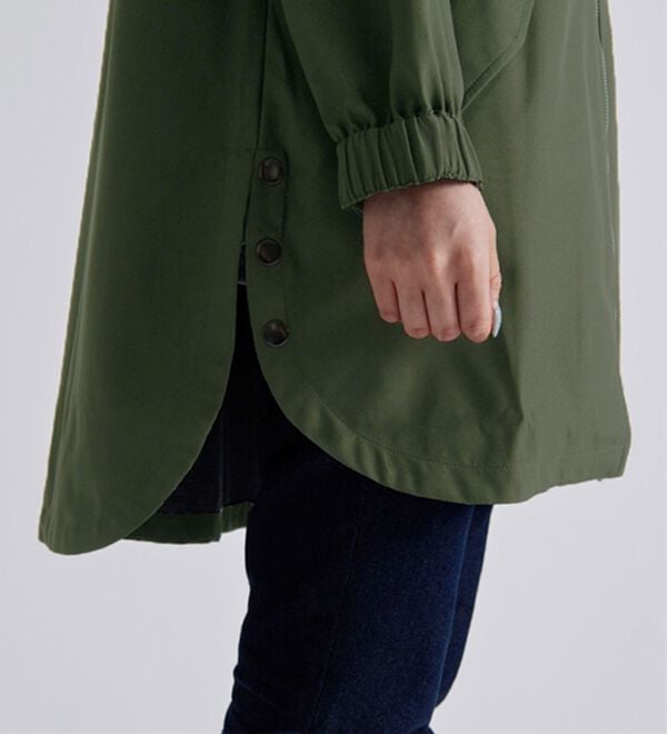 BELLUNA（ベルーナ）の「はっ水加工ボンディング素材ロング丈パーカー（ハーフコート）」｜詳細画像