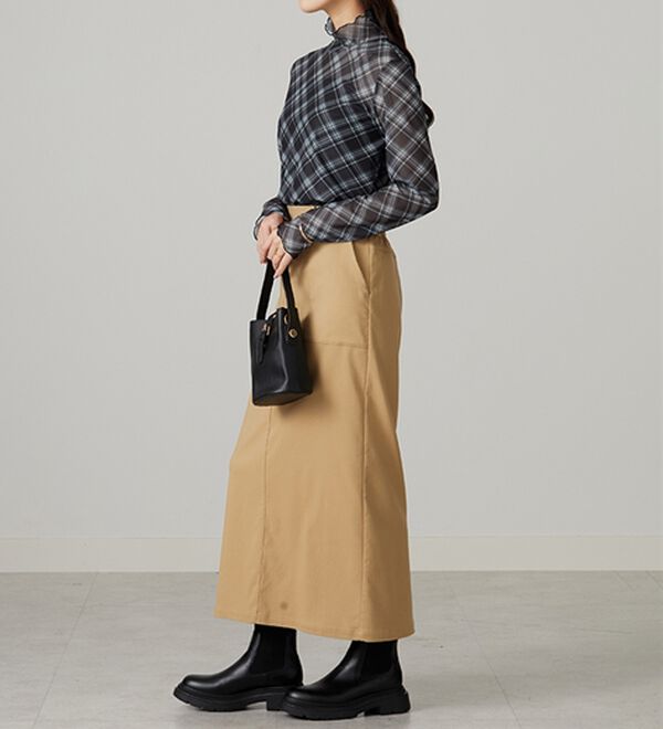 BELLUNA（ベルーナ）の「シアー素材ハイネックインナープルオーバー（カットソー）」｜詳細画像