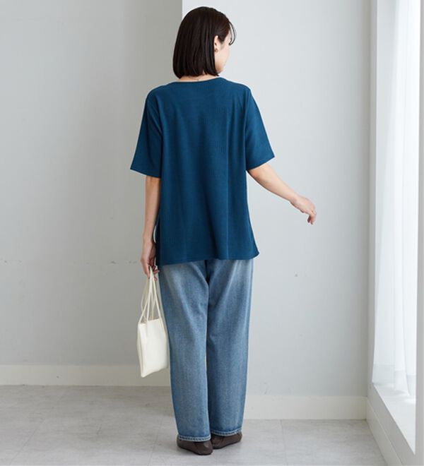 BELLUNA（ベルーナ）の「波柄ジャカード素材裾ボタンチュニック（チュニック）」｜詳細画像