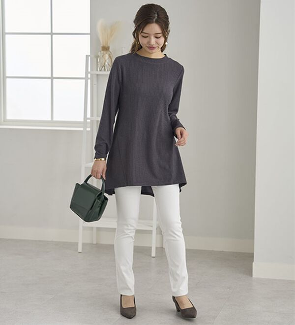 BELLUNA（ベルーナ）の「ふくれ素材フレアーデザインストレッチチュニック（チュニック）」｜詳細画像