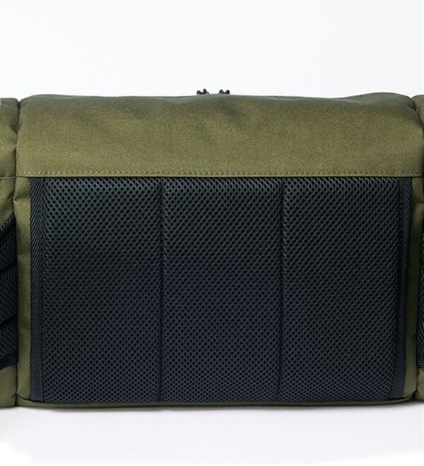 「＜ＨＯＮＤＡ＞ＣＢ７５０フォアファニーパック（バッグ）（その他メンズバッグ）」｜詳細画像