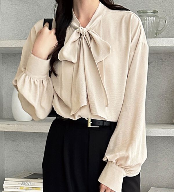 GeeRA（ジーラ）の「前後２ｗａｙボウタイブラウス（ブラウス）」｜詳細画像