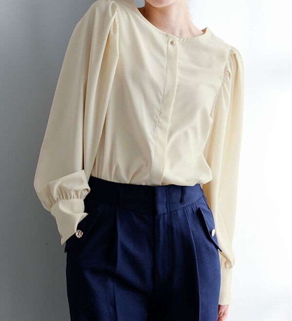 RANAN（ラナン）の「機能付！ギャザーボリューム袖ブラウス（ブラウス）」｜詳細画像