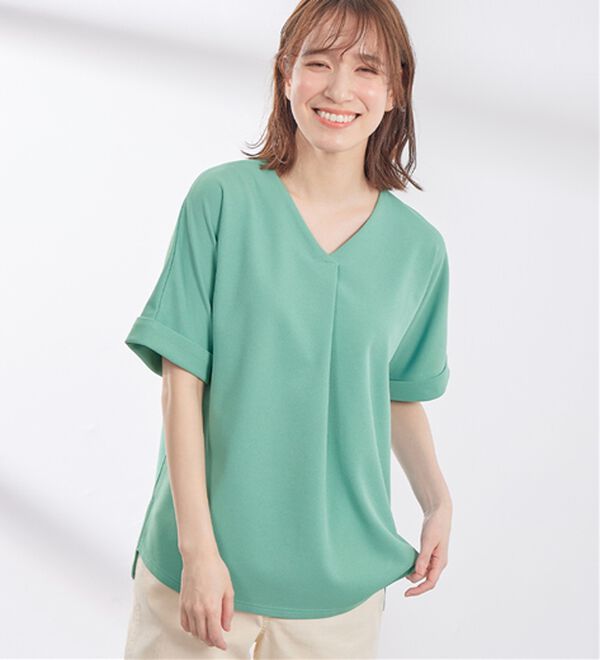 4つの機能付】すっきりVネックTシャツブラウス - ベルーナ【公式】