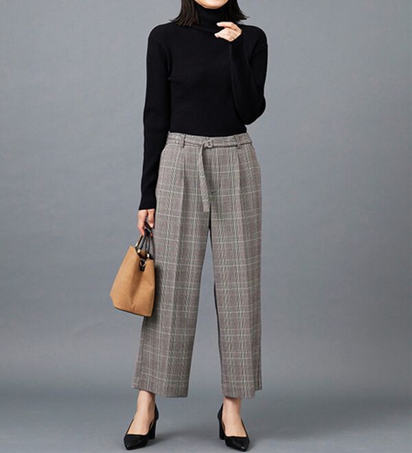 BELLUNA（ベルーナ）の「サマ見え（Ｗ）ベルト付ワイドパンツ（ワイドパンツ・ガウチョ）」｜詳細画像