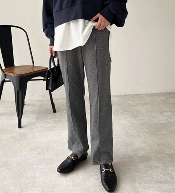 GeeRA（ジーラ）の「ウールライクピンタックストレートパンツ（ワイドパンツ・ガウチョ）」｜詳細画像