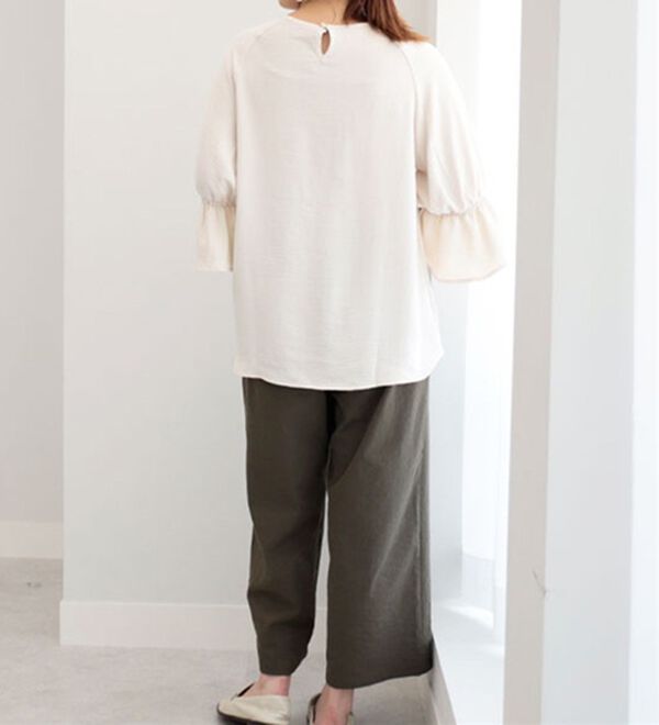 BELLUNA（ベルーナ）の「【吸水速乾・ＵＶ対策・接触冷感】ビンテージ調ボタン使いワイドパンツ（ワイドパンツ・ガウチョ）」｜詳細画像