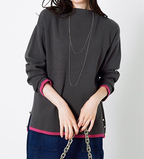 BELLUNA（ベルーナ）の「金ボタン使い配色ニットプルオーバー（ニット・セーター）」｜詳細画像