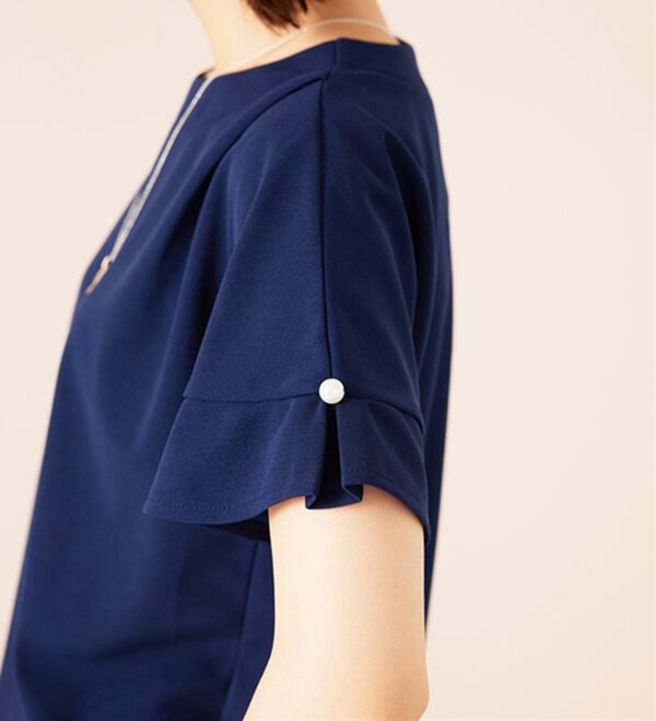 BELLUNA（ベルーナ）の「ジョーゼット素材袖パールブラウス（ブラウス）」｜詳細画像