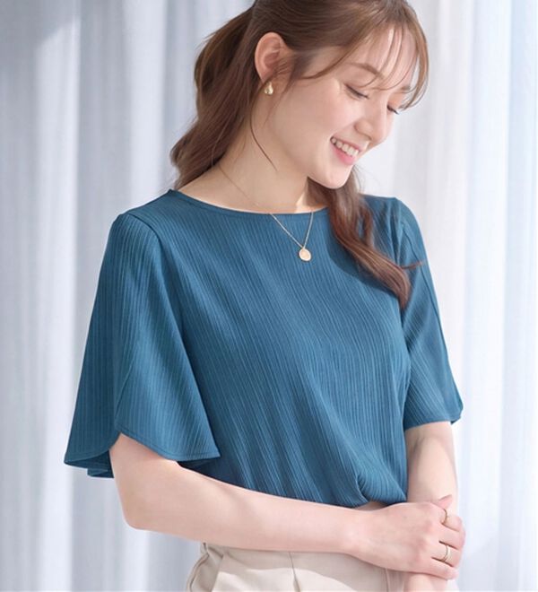 alotta（アロッタ）の「【4つの機能付】ひんやりチューリップ袖ブラウスTシャツ（カットソー）」｜ブルーグリーン
