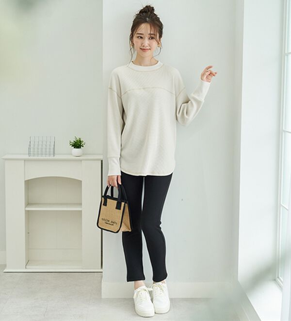 BELLUNA（ベルーナ）の「まるではく毛布！静電防止付裏ファーレギンス（スパッツ・レギンス）」｜詳細画像