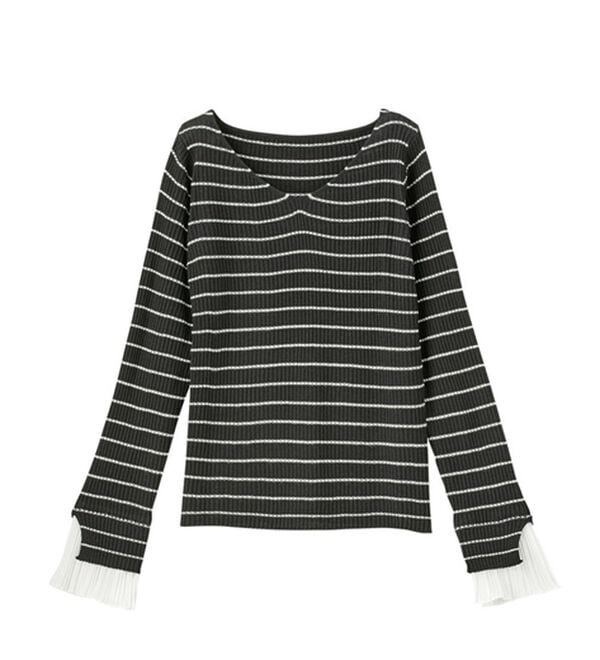 GeeRA（ジーラ）の「プリーツ付Ｖネックリブニットトップス（ニット・セーター）」｜黒系ボーダー