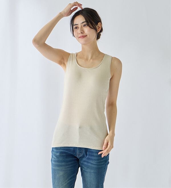 LAVIENNE（ラヴィエンヌ）の「【ムレ嫌いさん必見！】綿１００％涼しいカップ付タンクトップ＜さらりラボ＞（肌着・インナーウェア）」｜詳細画像