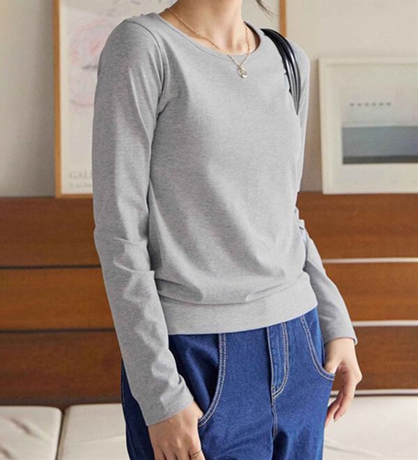 CHAN ME（チャンミ）の「ラウンドネックＴシャツ（Tシャツ）」｜詳細画像