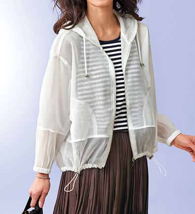 BELLUNA（ベルーナ）の「コロンと可愛いメッシュ素材パーカー（その他ジャケット）」