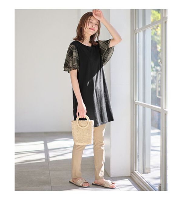 Viola e Viola（ヴィオラ エ ヴィオラ）の「【５つの機能付】ひんやり！袖シフォンゆるチュニック（チュニック）」｜詳細画像