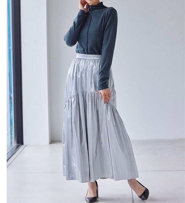 RANAN（ラナン）の「前後２ＷＡＹ！メロウ使いニットソーフリルプルオーバー（カットソー）」｜詳細画像