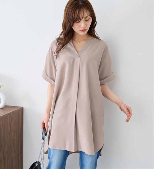 alotta（アロッタ）の「スキッパーとろみブラウスチュニック（ブラウス）」｜詳細画像