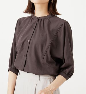 BELLUNA（ベルーナ）の「袖切替ドルマンデザインブラウス（ブラウス）」｜チャコール