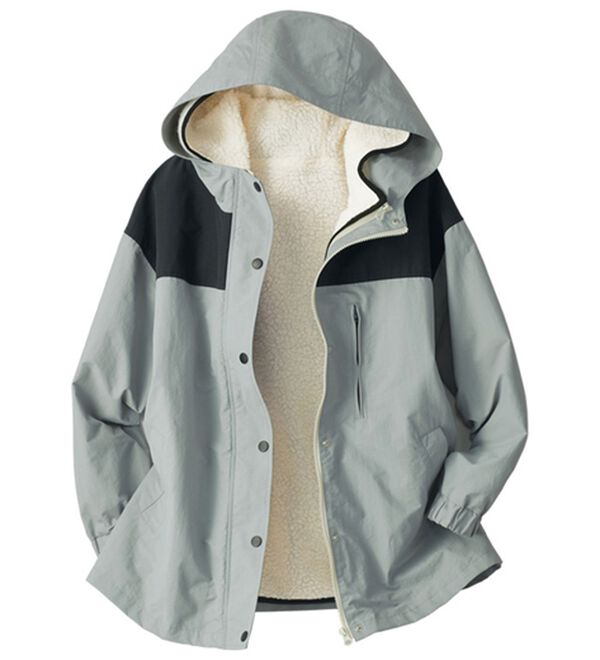 BELLUNA（ベルーナ）の「ボアベスト付配色ブルゾン（ハーフコート）」｜ブルー／黒