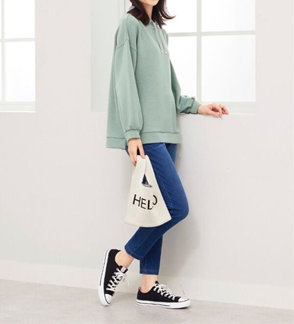 BELLUNA（ベルーナ）の「上品見えとろみワイドネックプルオーバー（カットソー）」｜詳細画像