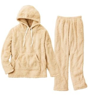 YU'NOW（ユナウ）の「ふんわりモコボアフリースパーカー＆パンツセット（パジャマ・ルームウェア）」｜ベージュ