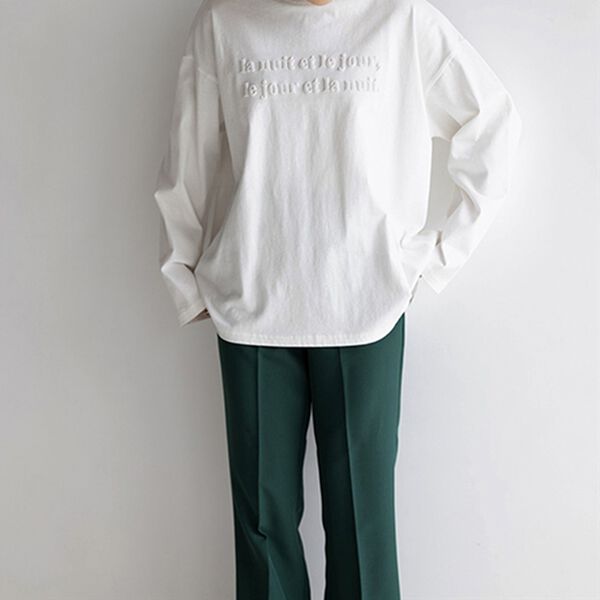 GeeRA（ジーラ）の「エンボス加工Ｔシャツ（カットソー）」｜詳細画像